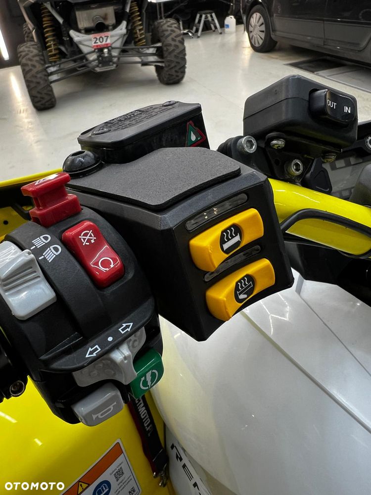 Can-Am Renegade - 3