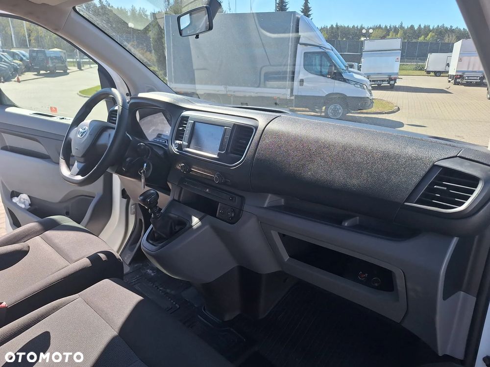 Toyota ProAce Kombi D-4D Long 2,8t - 15