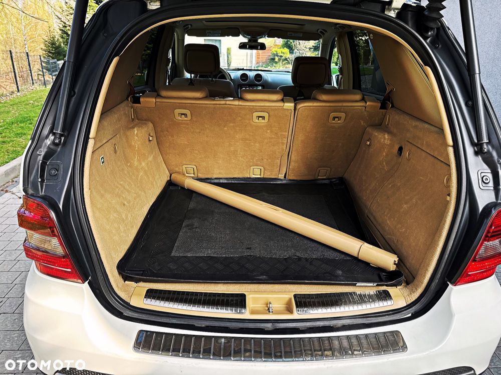 Mercedes-Benz ML 350 4Matic 7G-TRONIC Edition 10 - 37