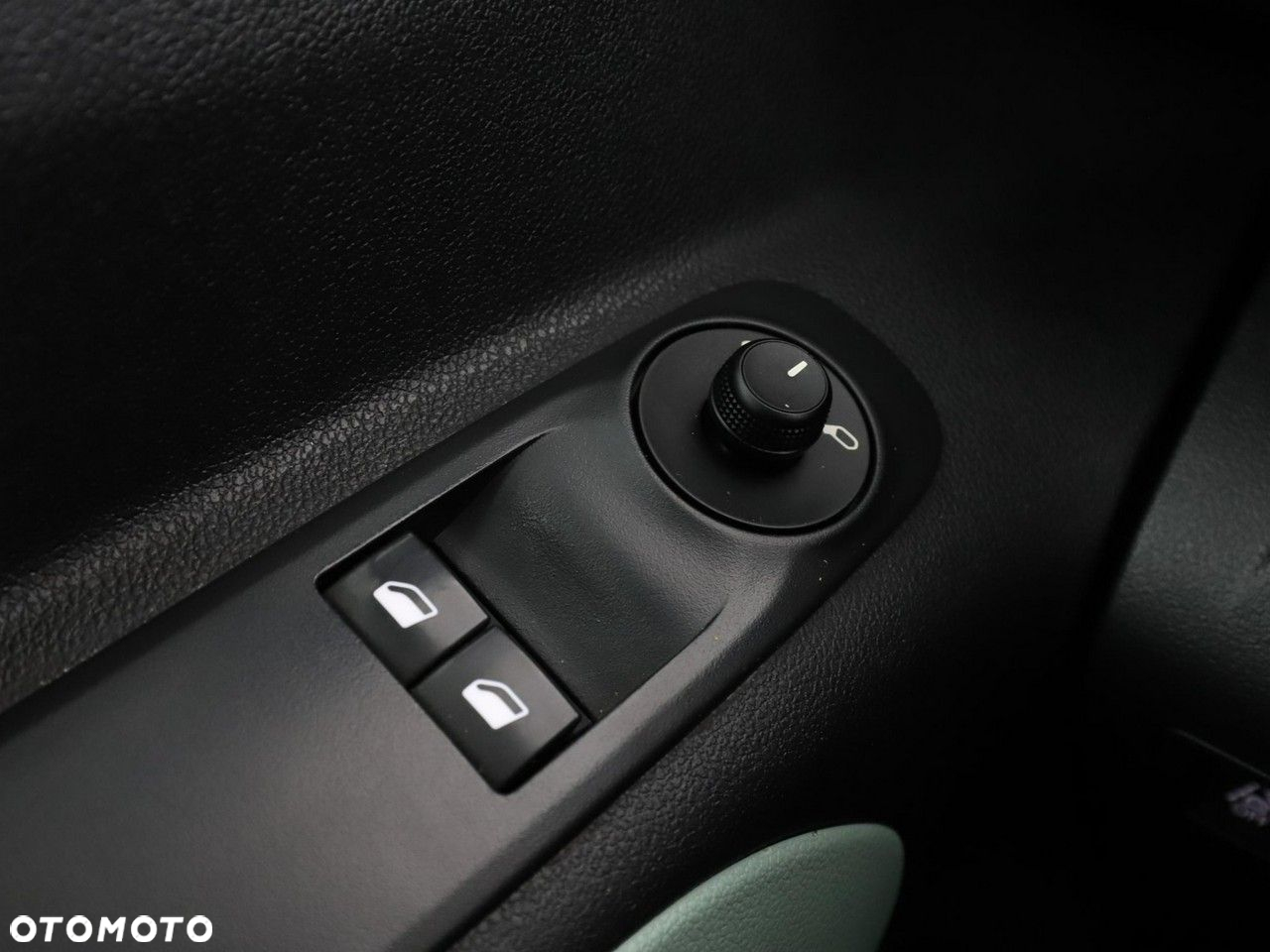 Citroën Berlingo M PureTech 110 LIVE - 32