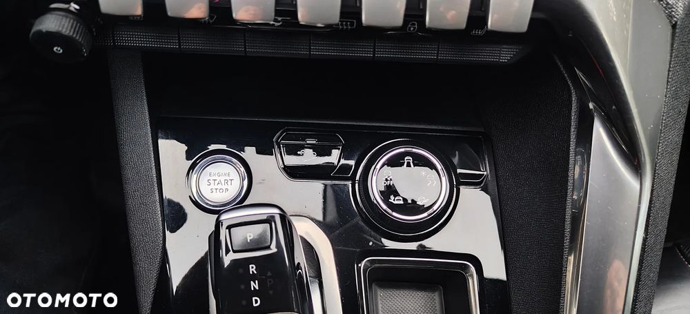 Peugeot 5008 BlueHDi 180 EAT8 GT - 37