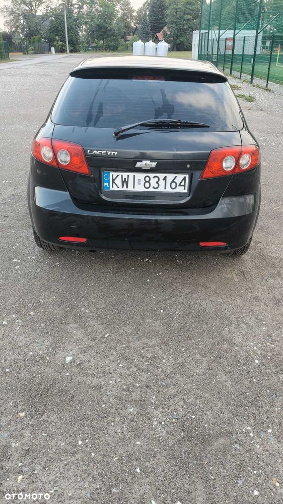 Chevrolet Lacetti - 4