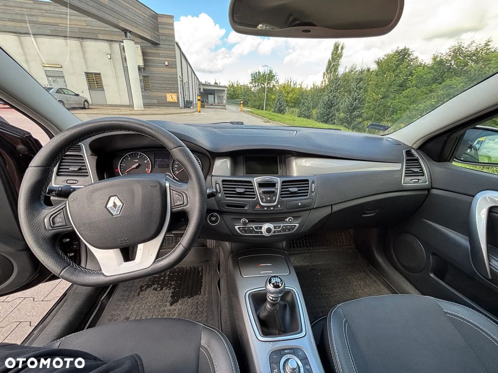 Renault Laguna 2.0 dCi Bose Edition - 11