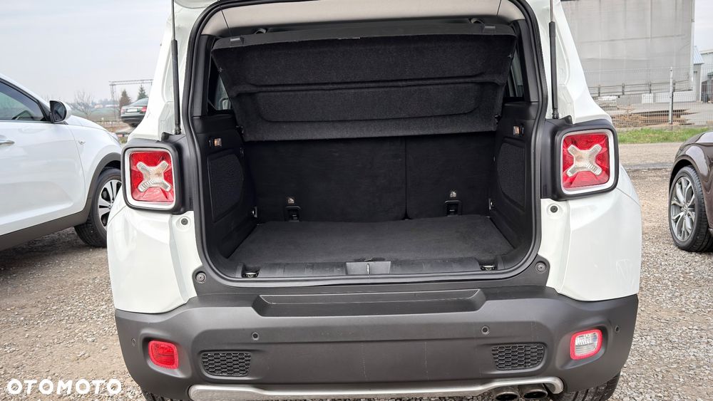 Jeep Renegade 1.4 MultiAir Limited - 40