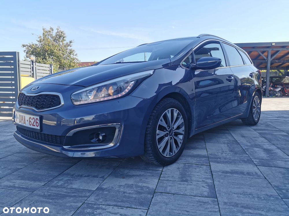 Kia Ceed 1.4 CVVT Dream-Team Edition - 25