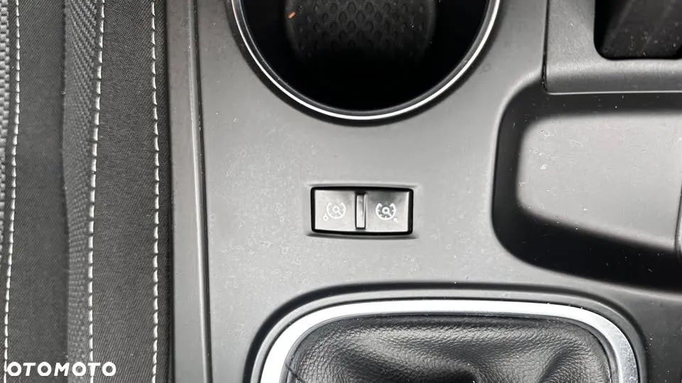 Peugeot 308 1.6 BlueHDi Business Line S&S - 13