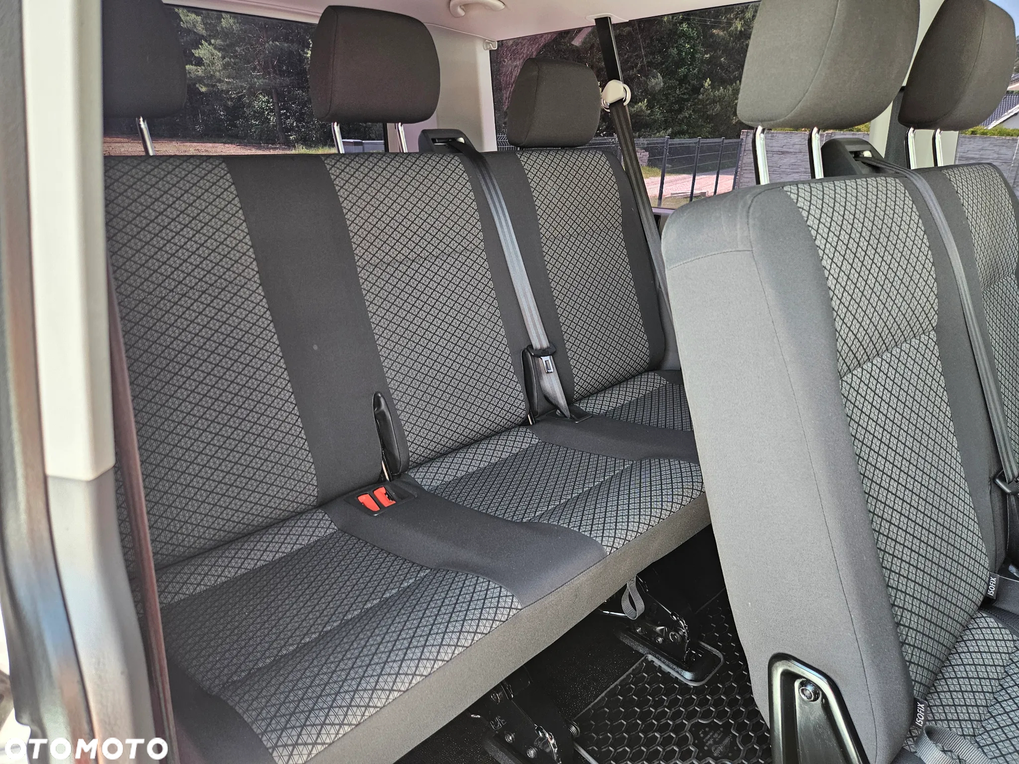 Volkswagen Caravelle 6.1 2.0 TDI L2 Comfortline - 27
