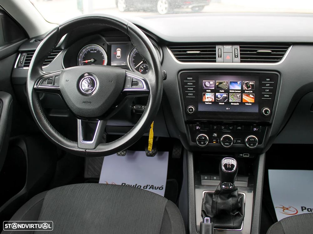 Skoda Octavia Break - 11