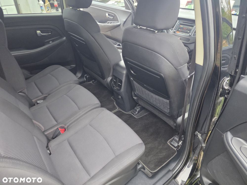 Kia Carens 1.7 CRDi 136 Fifa World Cup Edition - 17