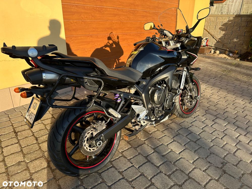 Yamaha FZ6 - 3