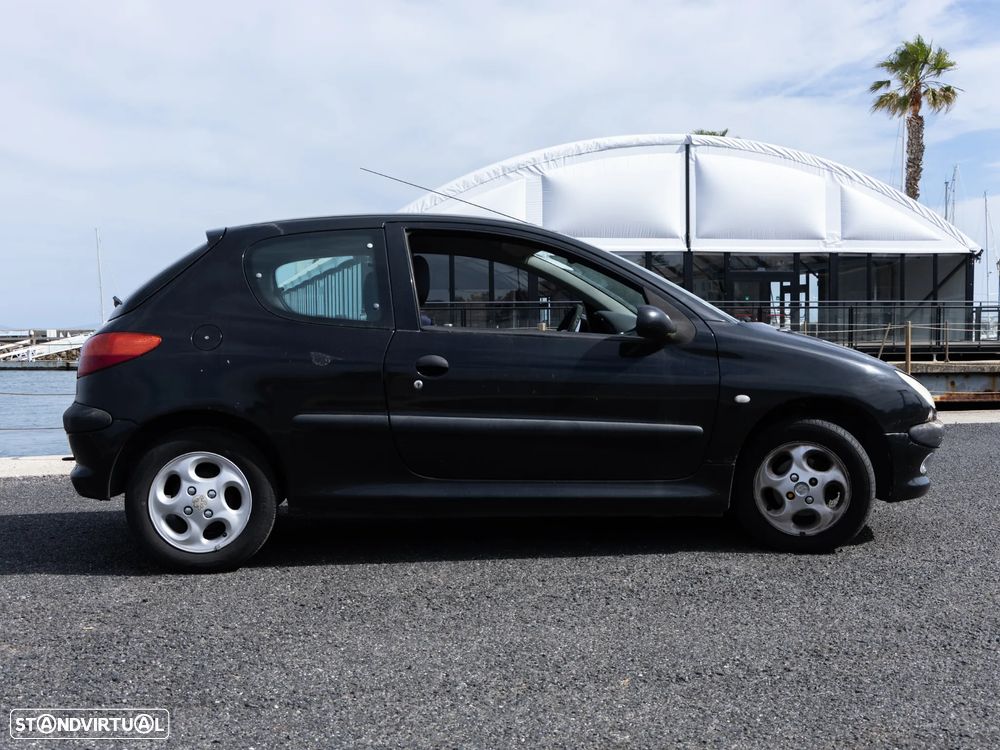 Peugeot 206 1.1 XT - 7