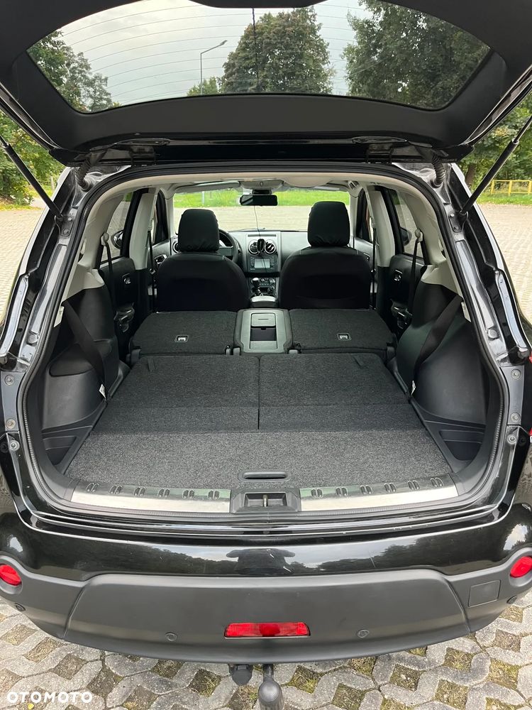 Nissan Qashqai+2 - 7