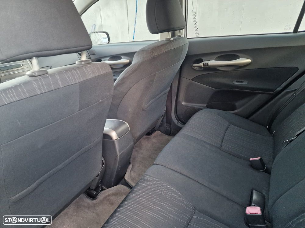 Toyota Auris 1.4 D-4D - 9