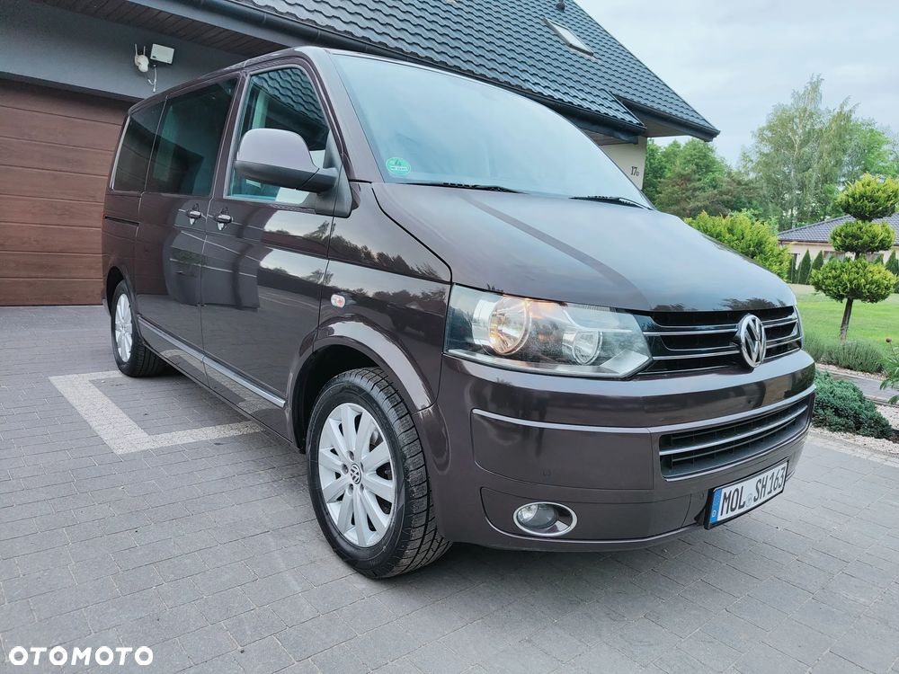 Volkswagen Multivan - 36