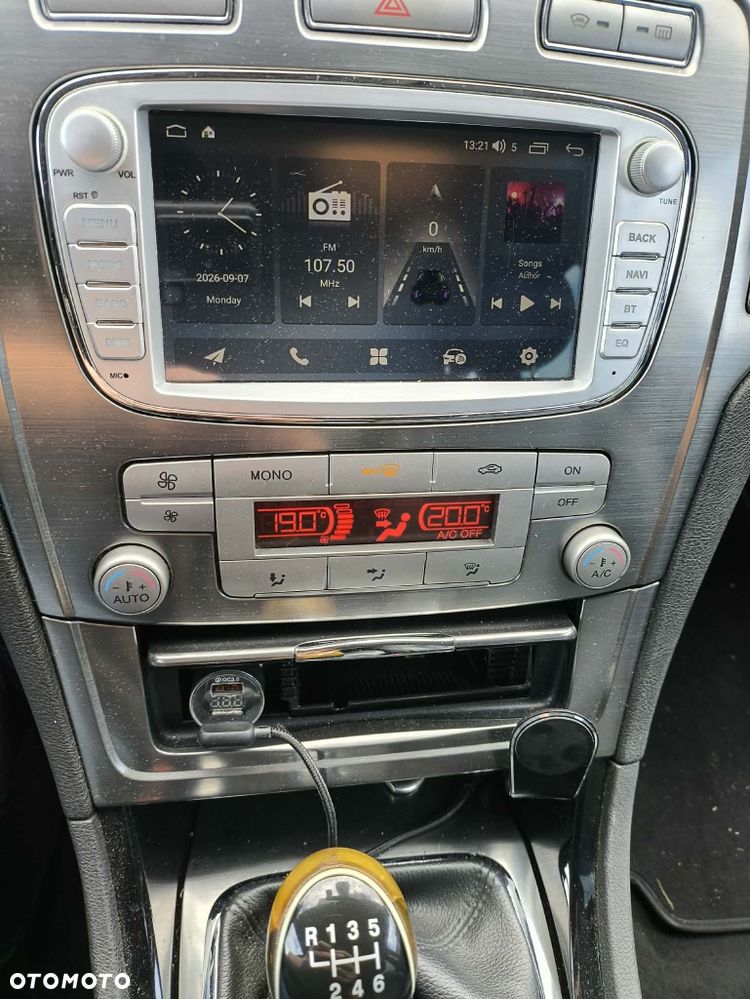 Ford Mondeo - 4