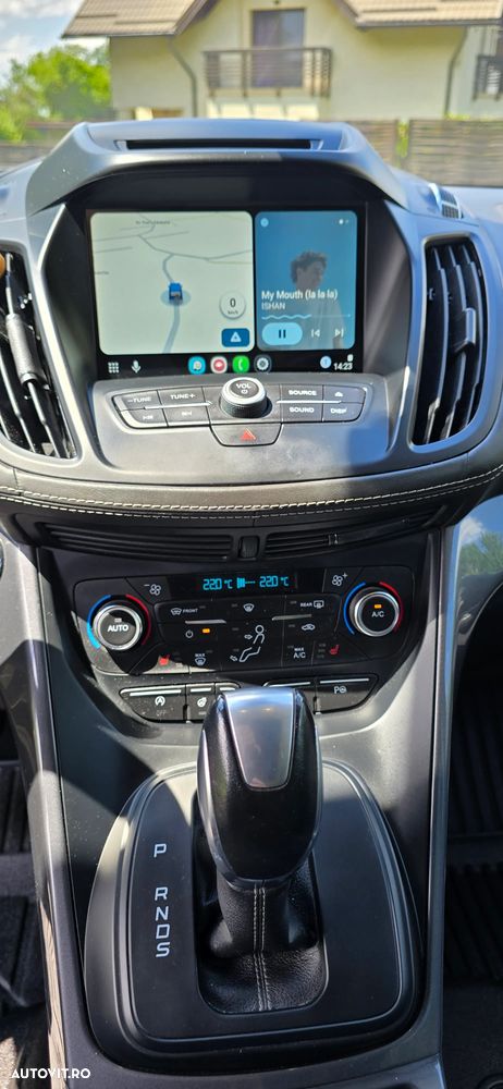 Ford Kuga 2.0 TDCi 4WD Powershift Vignale - 19