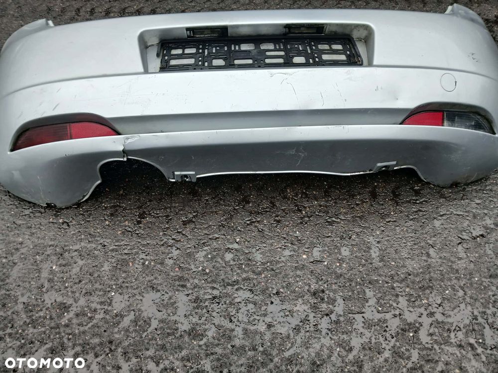 Fiat Grande Punto  Zderzak tylny kod lakieru 589/A - 7