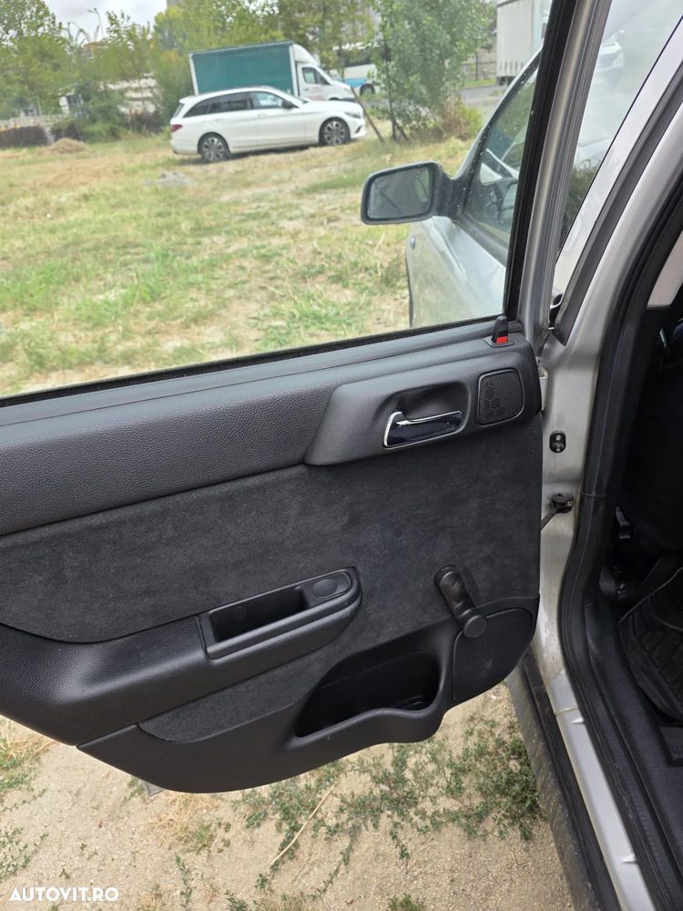 Opel Astra - 9