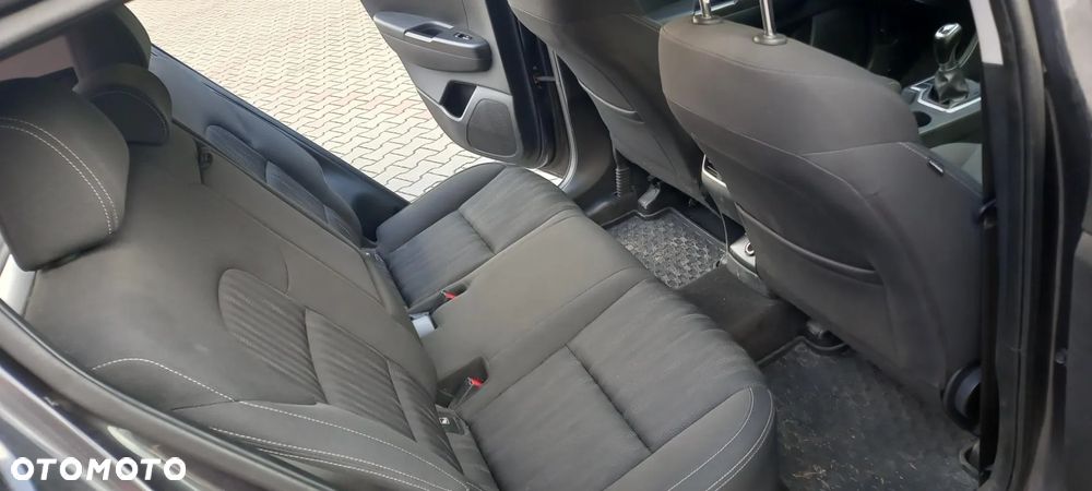 Kia Sportage 1.6 GDI 2WD VISION - 16