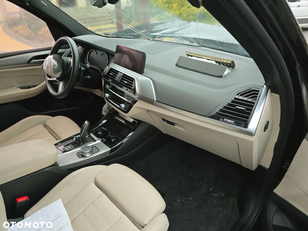 BMW X3 xDrive30i xLine - 28