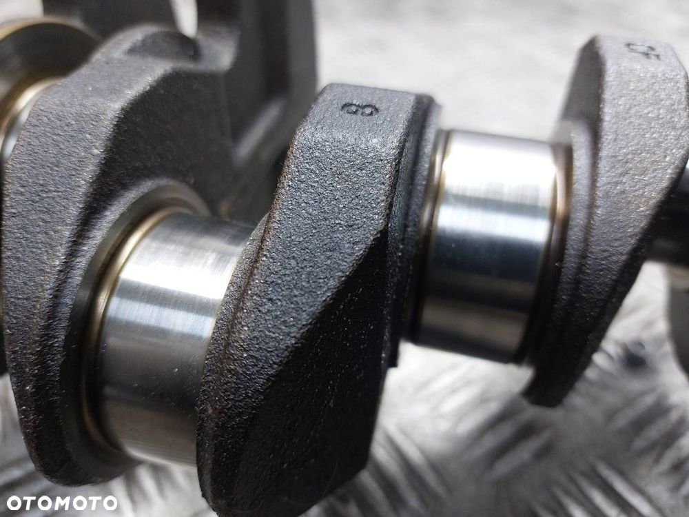 WAŁ KORBOWY MAZDA 6 II GH 2.0 16V - 5