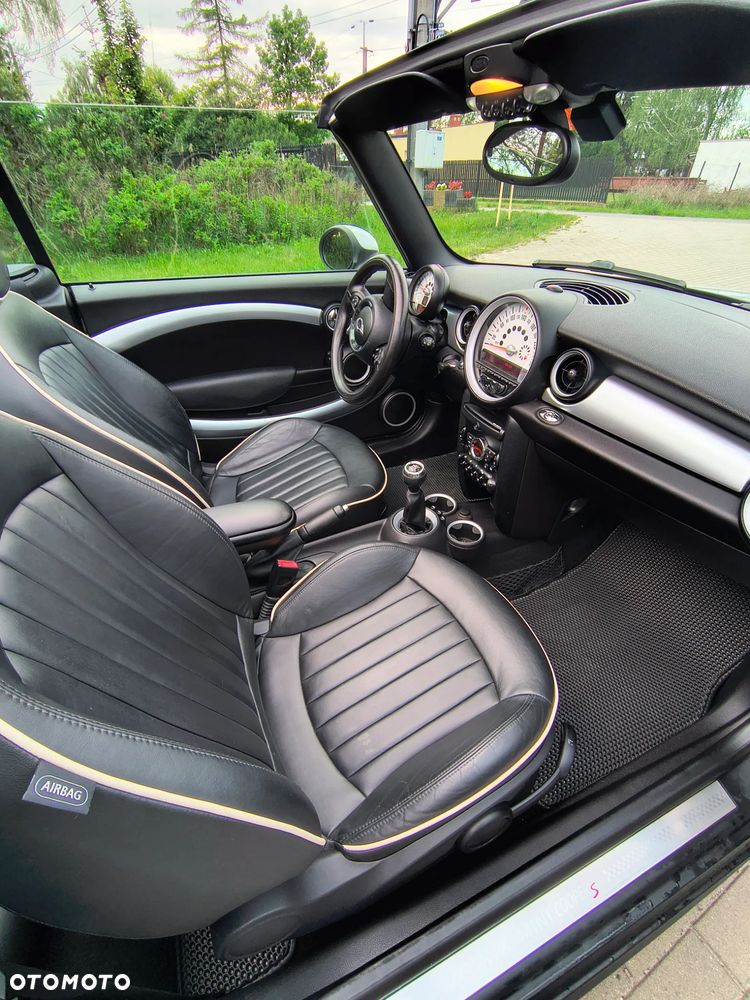 MINI Cooper S Highgate - 23