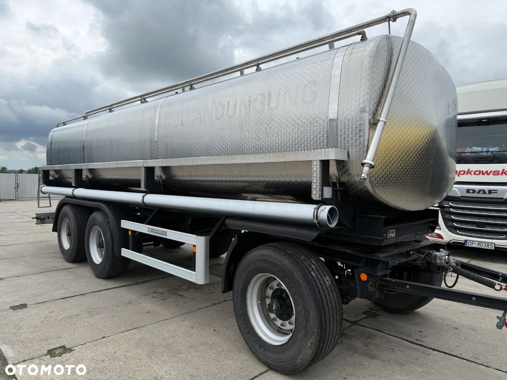 Kramer Cysterna 3 osie MLEKO WODA RSM - 6