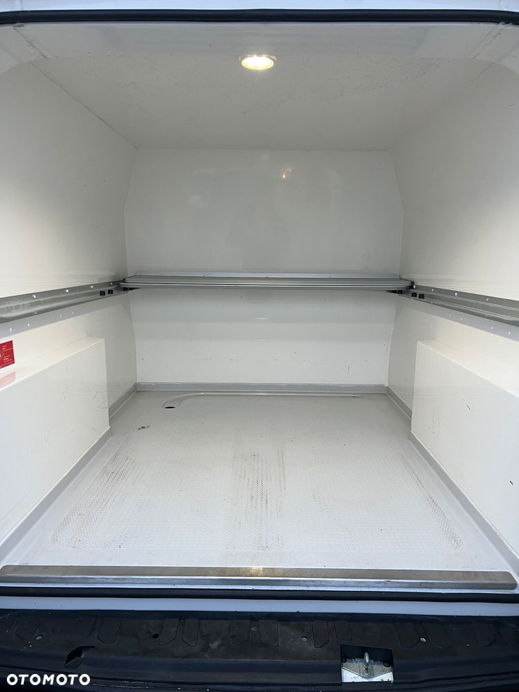 Fiat Doblo  Professional (518) - 18