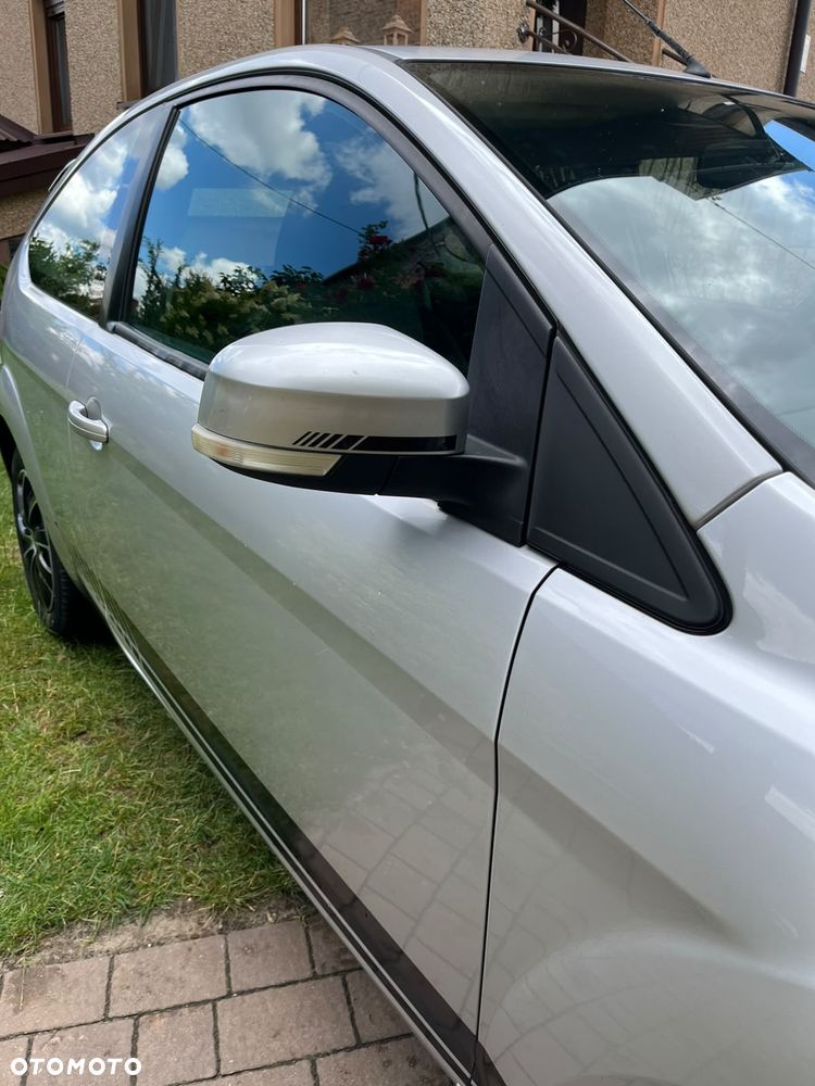 Ford Focus 1.6 16V Titanium - 10