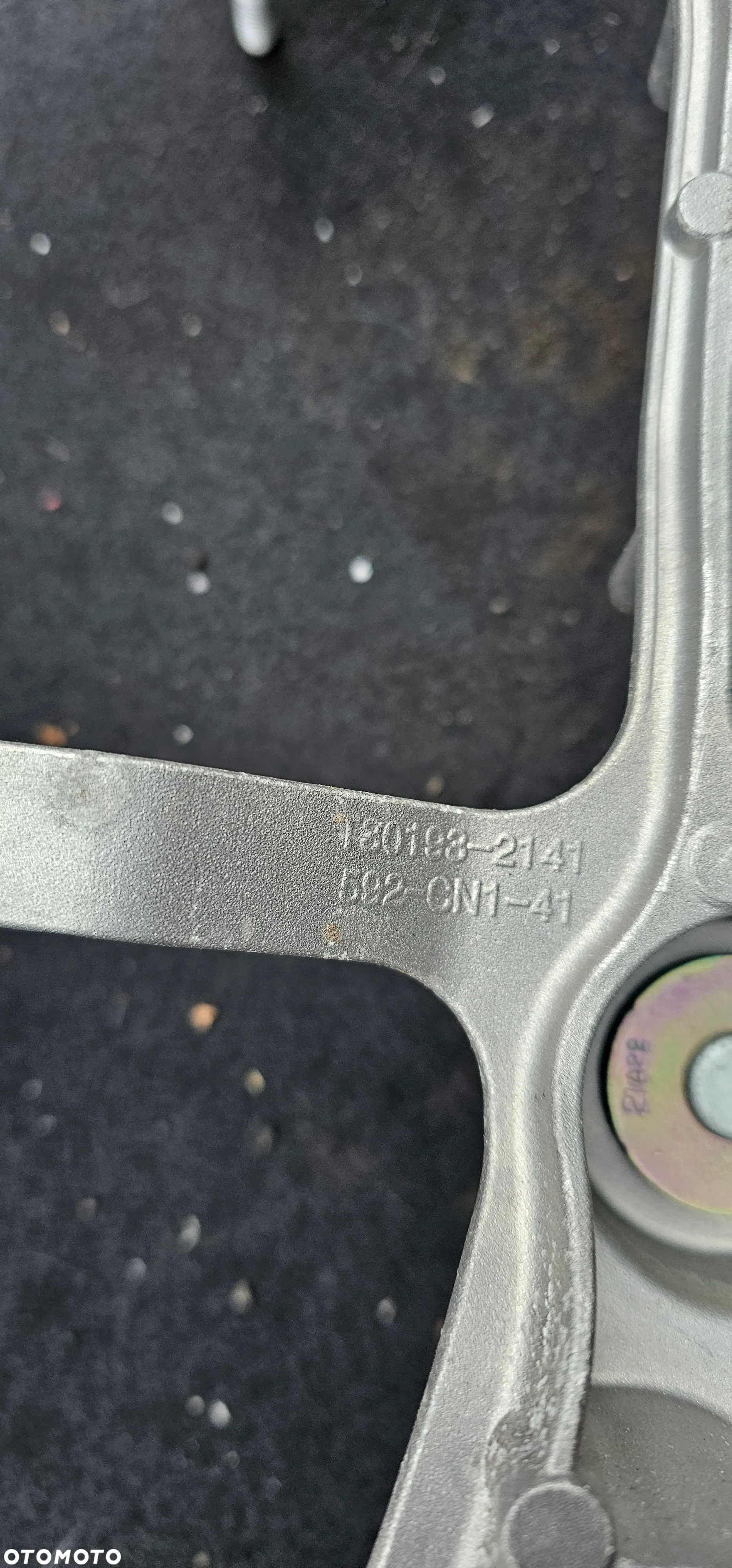 Uchwyt sprężarki mocowanie Kia EV6 97703-CV200 - 4