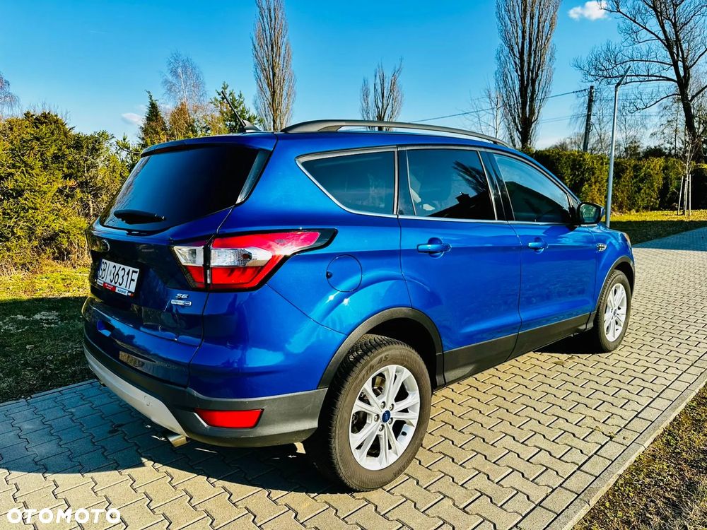 Ford Escape - 9