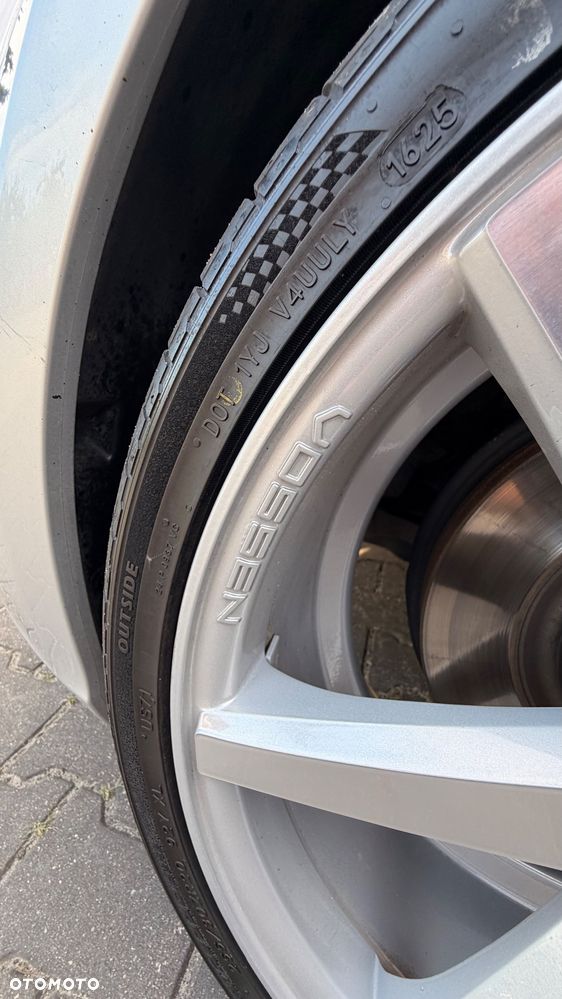 Mercedes-Benz CLS 500 - 29
