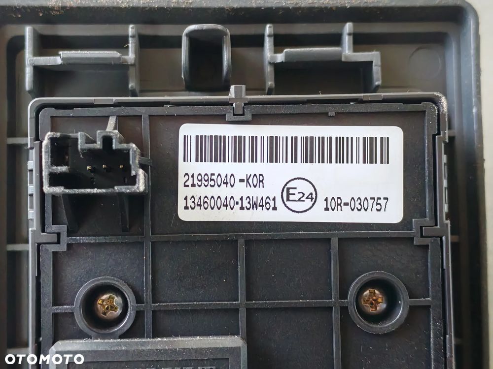 PRZEŁĄCZNIK WŁĄCZNIK WYŁĄCZNIK PANEL ŚWIATEŁ RENAULT GAMA T RANGE 21995040 - 3