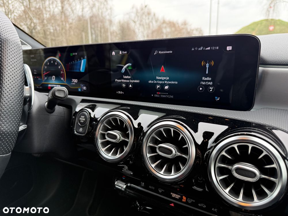 Mercedes-Benz Klasa A AMG 35 4Matic AMG Speedshift DCT 7G - 38