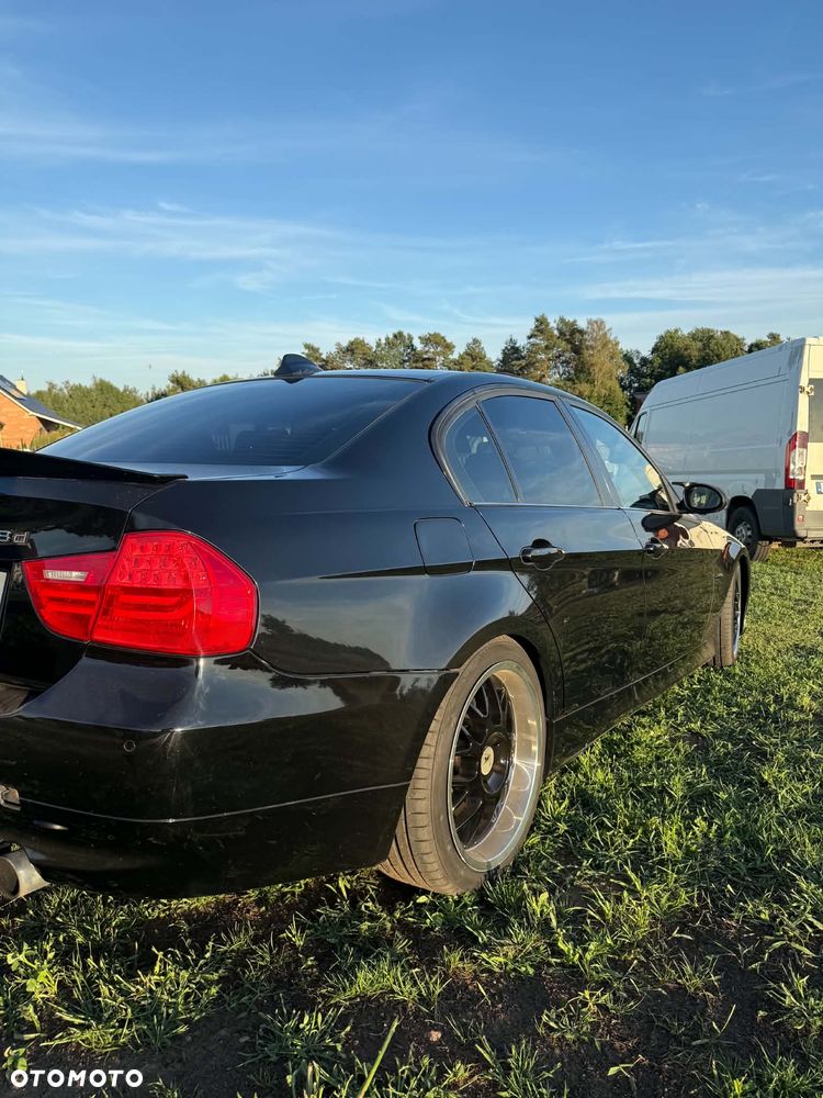 BMW Seria 3 335i - 6