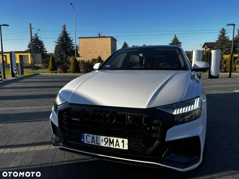 Audi Q8 SUV TFSI quattro 250 kW tiptronic S line business - 12