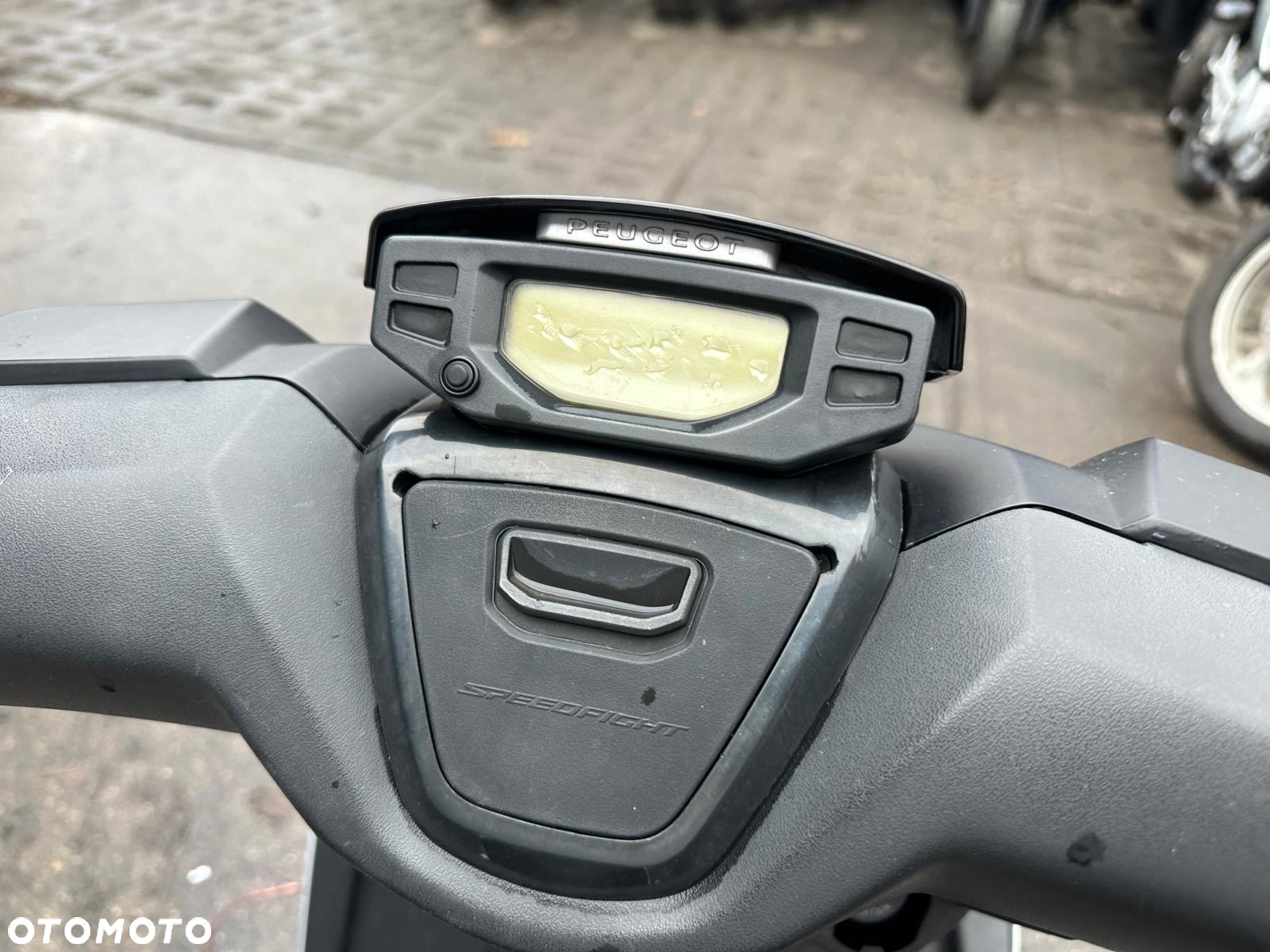 Peugeot Speedfight - 7