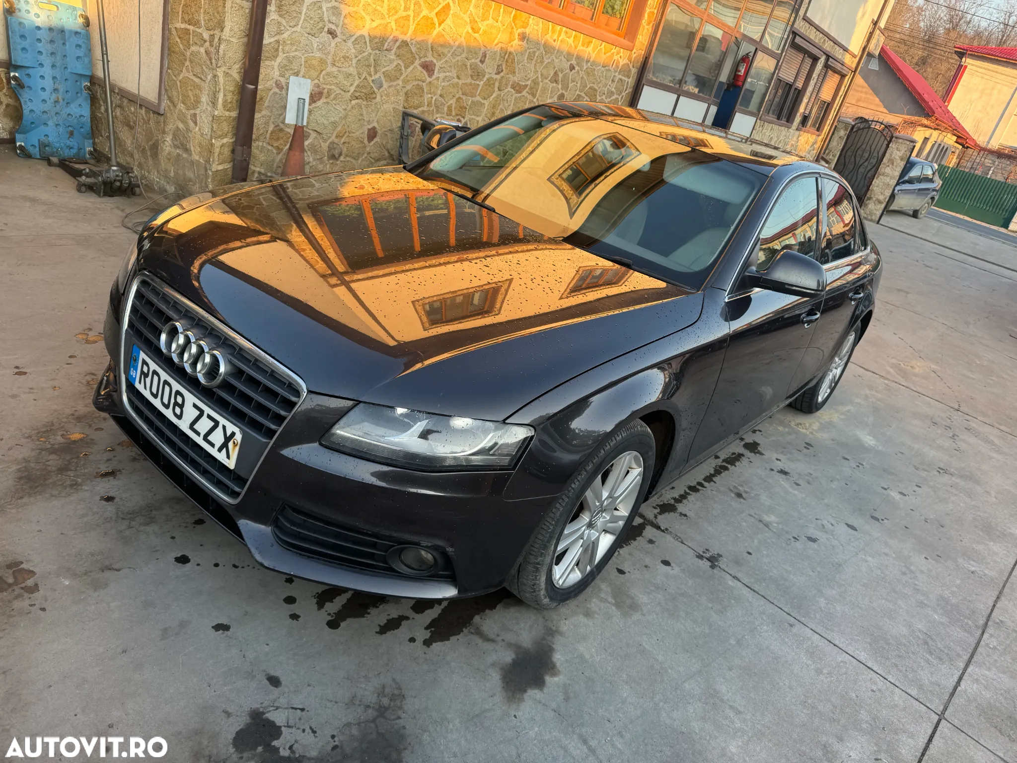Dezmembram Audi A4 B8 2.0 CAG - 2