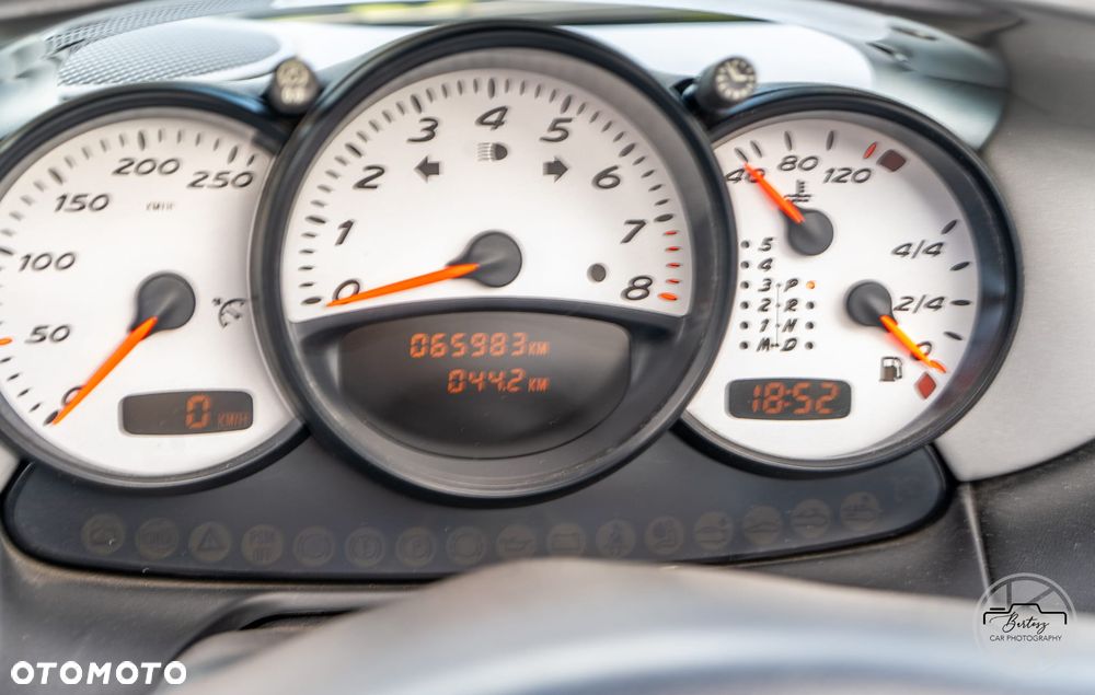 Porsche Boxster - 18