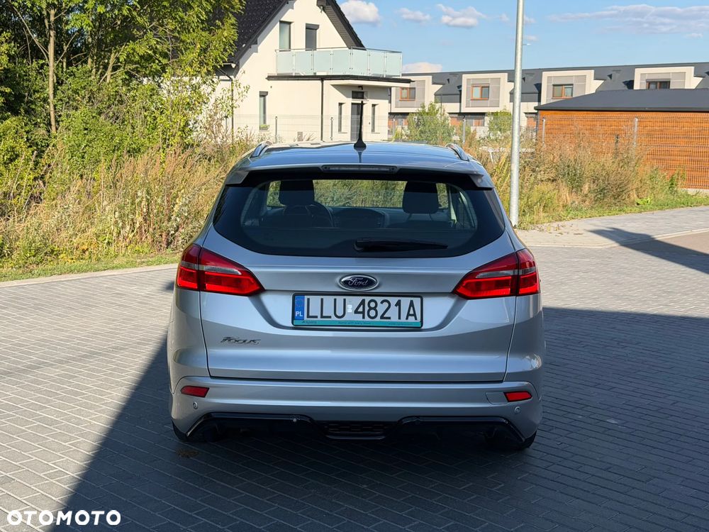 Ford Focus 1.5 TDCi Trend Sport - 5