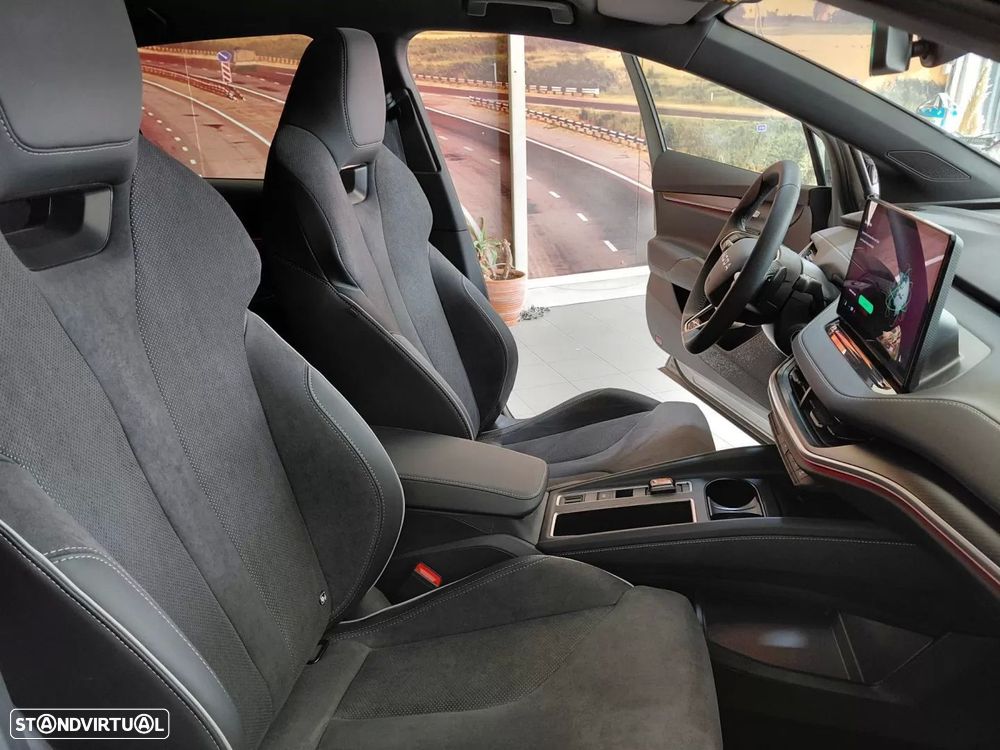 Skoda Elroq 60 Sportline - 36