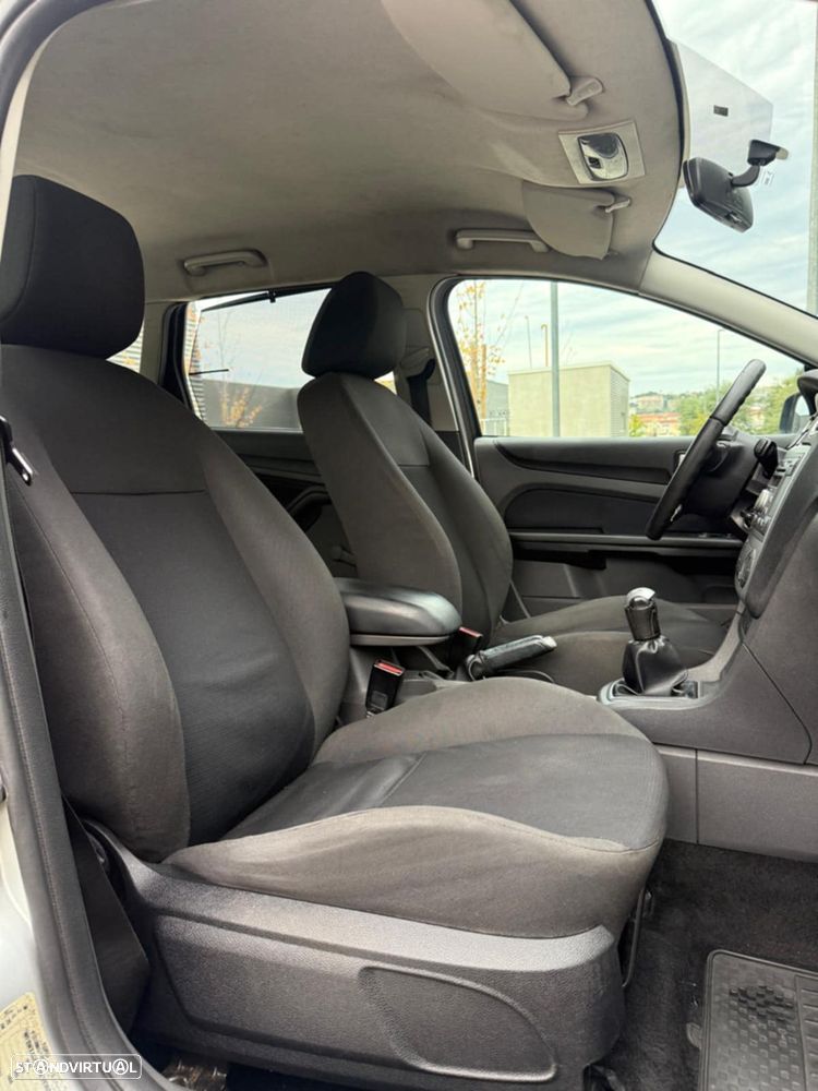 Ford Focus SW 1.6 TDCi Connec. - 10