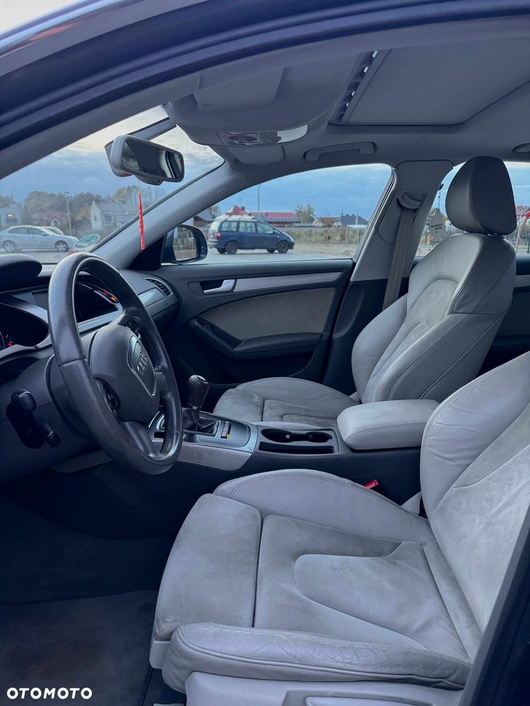 Audi A4 Avant 1.8 TFSI Ambiente - 9