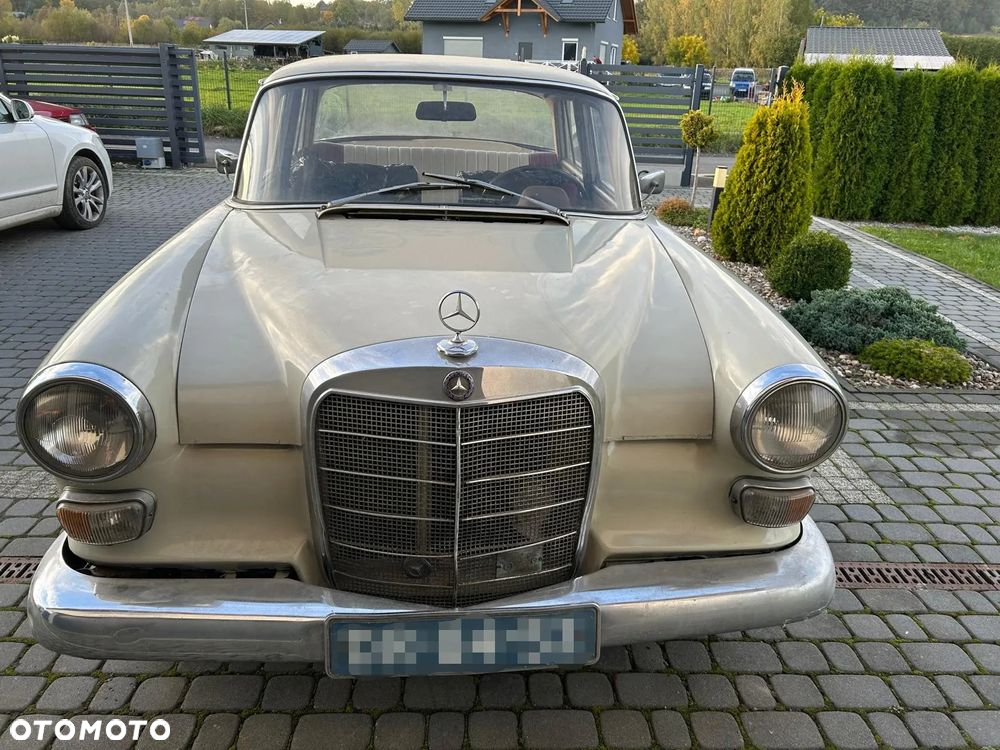 Mercedes-Benz Inny - 3