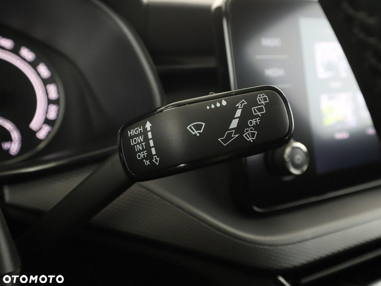 Skoda Kamiq 1.0 TSI Ambition - 33