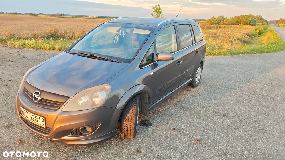 Opel Zafira - 7