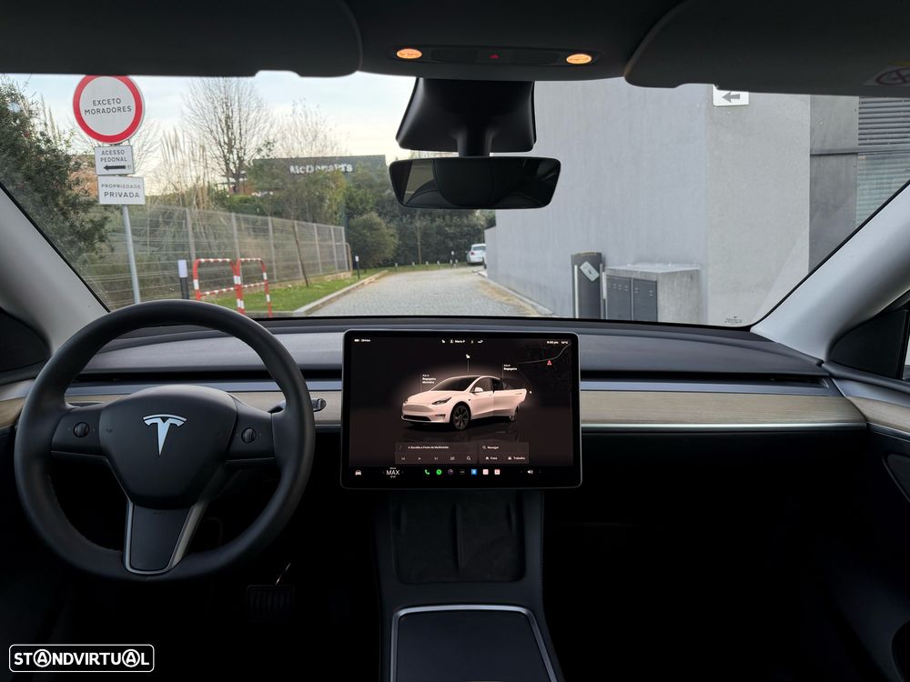 Tesla Model Y Tração Traseira - 11