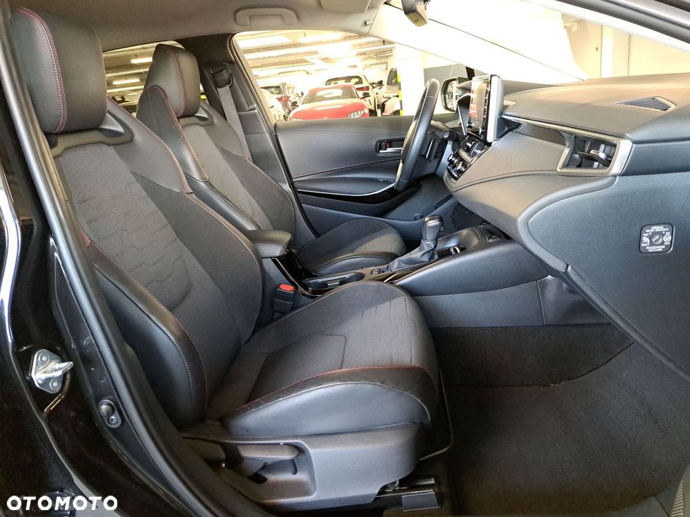 Toyota Corolla 1.8 Hybrid Comfort - 16