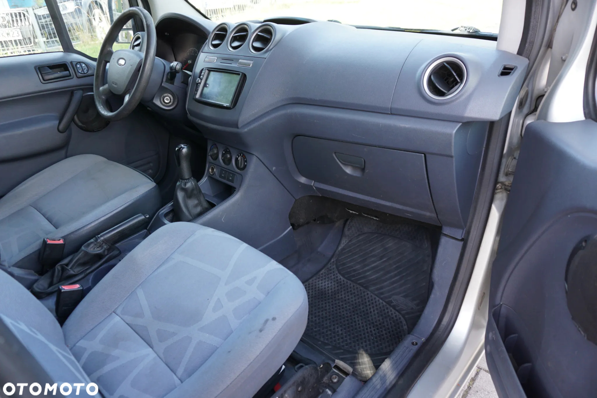 Ford TRANSIT CONNECT - 9