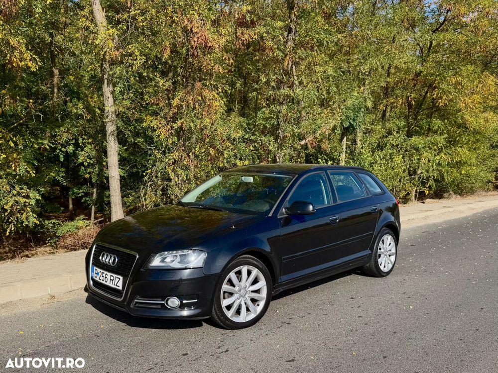 Audi A3 Sportback - 1